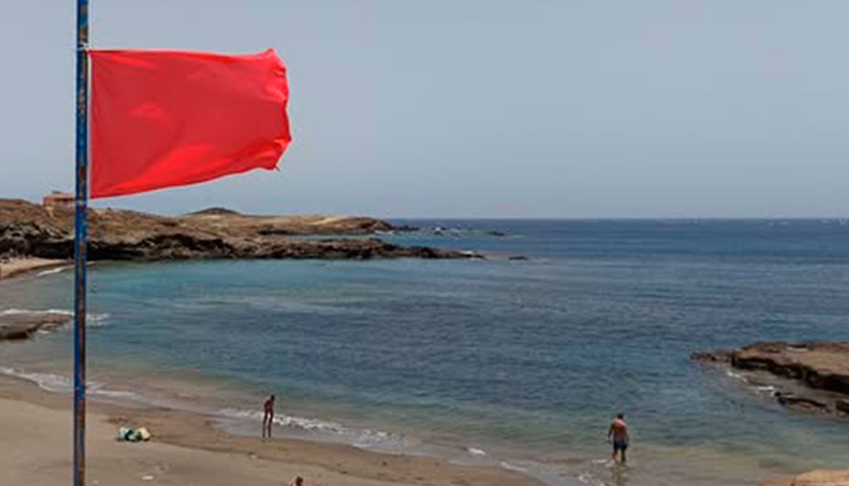 Canary Islands Weather: Aemet Issues Wind and Sea Alerts for Four Islands